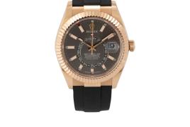 Rolex Sky-Dweller Ref. 336235 in 18 Karat Everose-Gold mit schokoladenfarbenem Zifferblatt, 2025